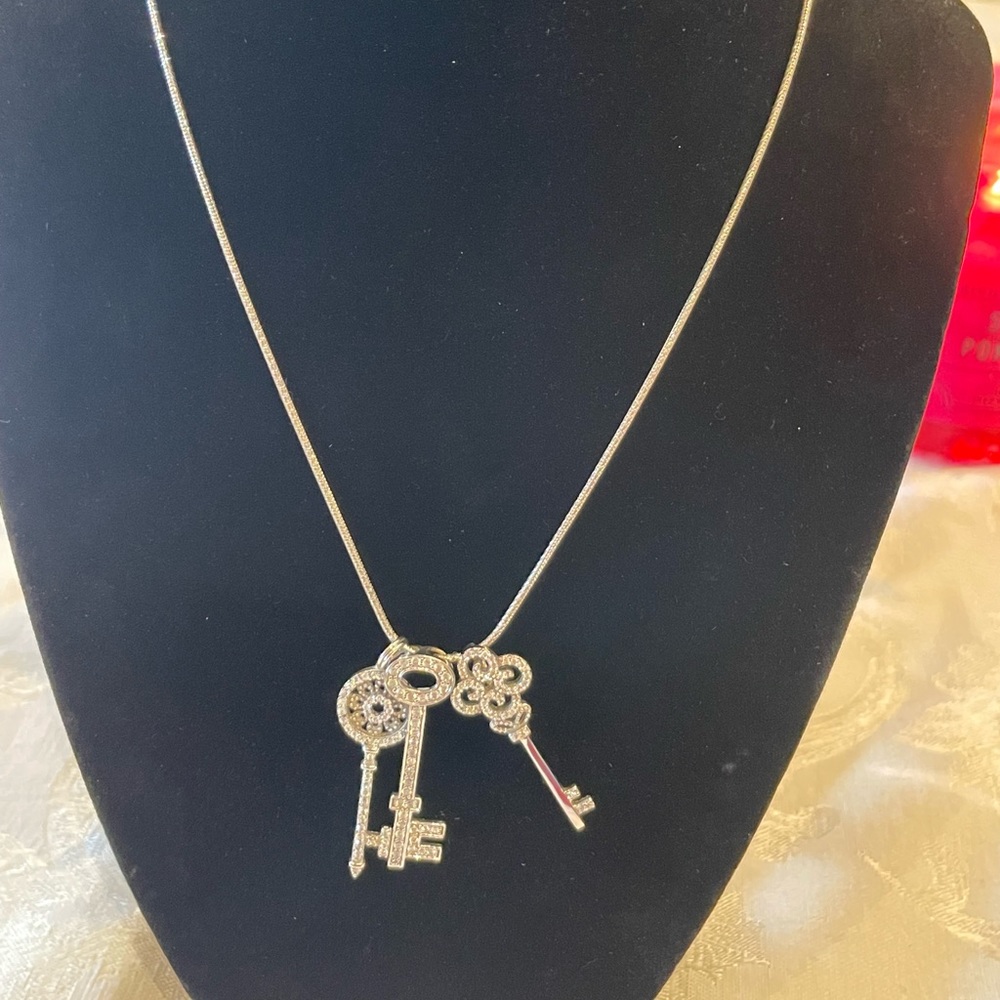 Sterling silver and cubic zirconia necklace with 3 keys